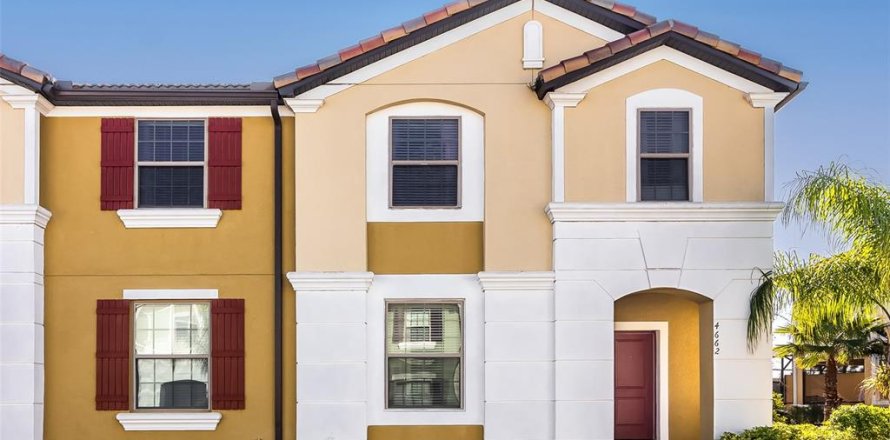 Adosado en Davenport, Florida 5 dormitorios, 192.87 m2 № 2142251