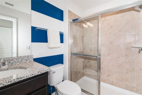 Adosado en venta en Davenport, Florida, 5 dormitorios, 192.87 m2 № 2142251 - foto 16