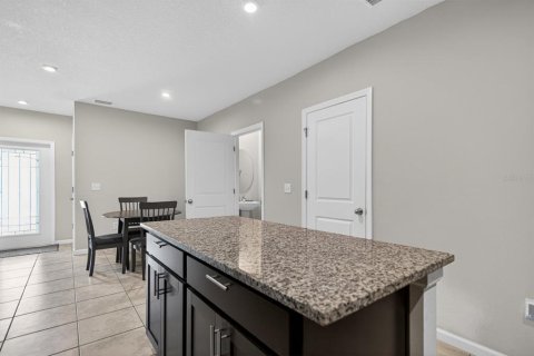 Touwnhouse à vendre à Holiday, Floride: 3 chambres, 133.78 m2 № 2208632 - photo 10
