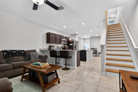Touwnhouse à vendre à Holiday, Floride: 3 chambres, 133.78 m2 № 2208632 - photo 13