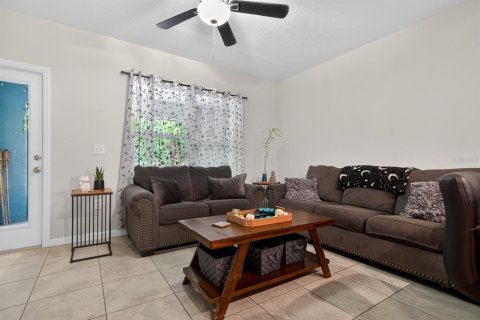 Touwnhouse à vendre à Holiday, Floride: 3 chambres, 133.78 m2 № 2208632 - photo 11