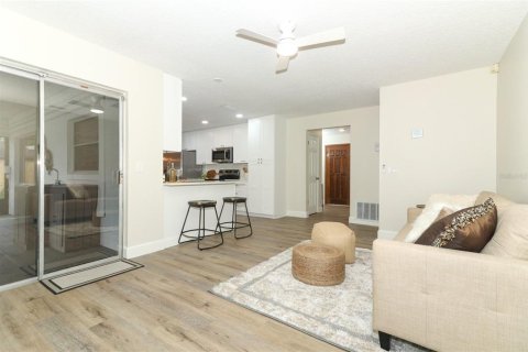 House in Winter Park, Florida 3 bedrooms, 154.59 sq.m. № 1528632 - photo 15