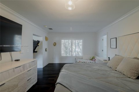 Casa en alquiler en Miami, Florida, 4 dormitorios, 228.35 m2 № 1959448 - foto 20