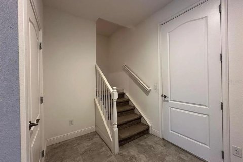 Снять в аренду таунхаус в Орландо, Флорида 3 комнаты, 115.85м2, № 1917454 - фото 10