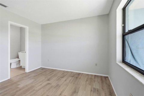 House in Venice, Florida 2 bedrooms, 117.24 sq.m. № 2393851 - photo 26