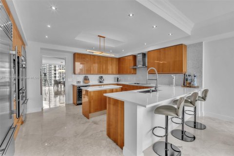 Condo in Fort Lauderdale, Florida, 3 bedrooms  № 1949394 - photo 3