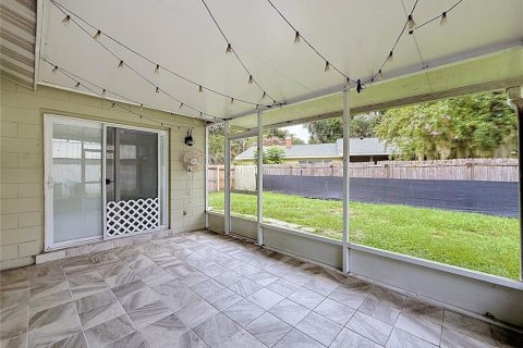Casa en venta en Lake Panasoffkee, Florida, 3 dormitorios, 143.81 m2 № 2284313 - foto 27