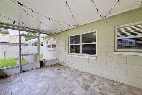 Casa en venta en Lake Panasoffkee, Florida, 3 dormitorios, 143.81 m2 № 2284313 - foto 26