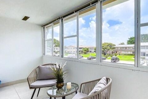 Купить кондоминиум в Уэст-Палм-Бич, Флорида 3 комнаты, 52.95м2, № 2177056 - фото 10