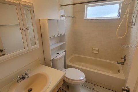 Снять в аренду виллу или дом в Порт-Ричи, Флорида 2 спальни, 96.9м2, № 2259322 - фото 12