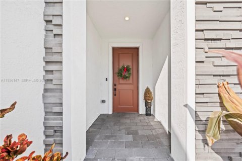 Купить таунхаус в Хомстед, Флорида 3 спальни, 142.14м2, № 1984533 - фото 2