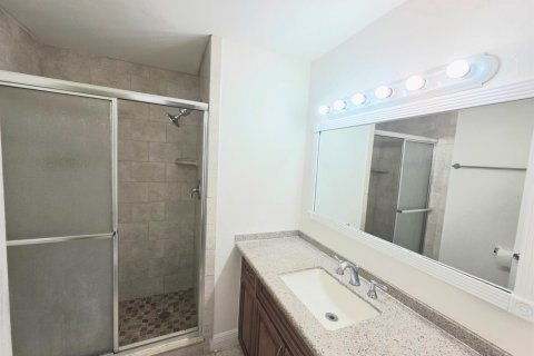 Condo in Boca Raton, Florida, 2 bedrooms  № 2088342 - photo 9
