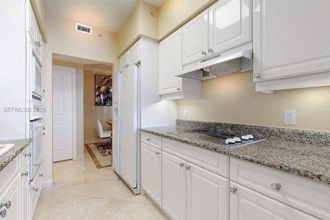 Copropriété à louer à Miami Beach, Floride: 2 chambres, 144 m2 № 2253605 - photo 26