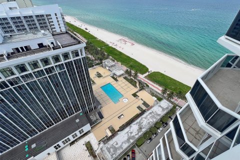 Condo à Miami Beach, Floride, 2 chambres  № 2253605
