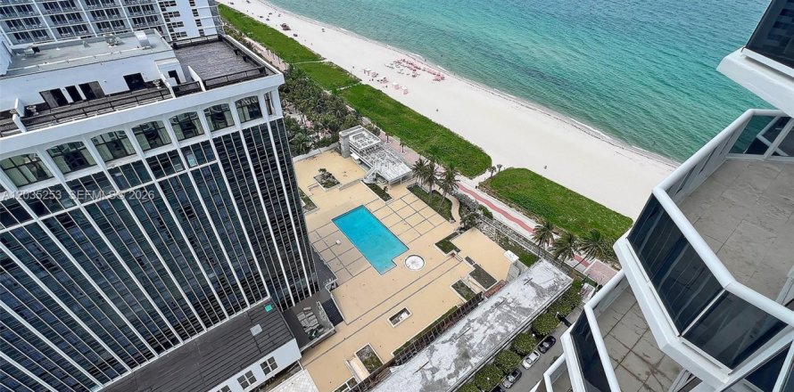 Condo à Miami Beach, Floride, 2 chambres  № 2253605