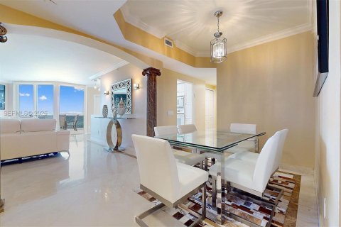 Copropriété à louer à Miami Beach, Floride: 2 chambres, 144 m2 № 2253605 - photo 19