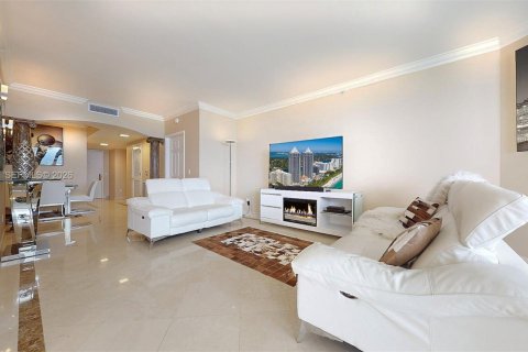 Copropriété à louer à Miami Beach, Floride: 2 chambres, 144 m2 № 2253605 - photo 30
