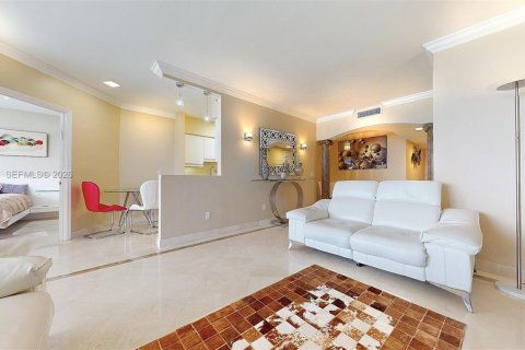 Copropriété à louer à Miami Beach, Floride: 2 chambres, 144 m2 № 2253605 - photo 29