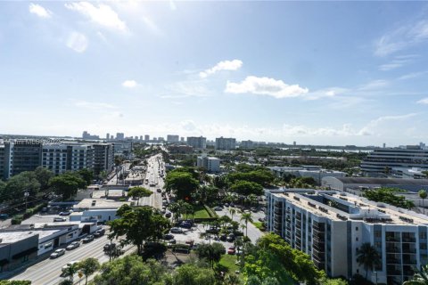 Condominio en venta en North Miami, Florida, 2 dormitorios, 117.06 m2 № 1962695 - foto 7