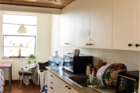 Condominio en venta en North Miami, Florida, 2 dormitorios, 117.06 m2 № 1962695 - foto 15