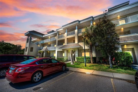 Condominio en venta en Clearwater, Florida, 3 dormitorios, 129.78 m2 № 2149197 - foto 2