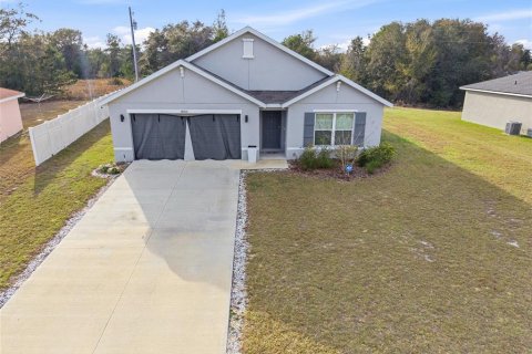 House in Ocala, Florida 4 bedrooms, 169.73 sq.m. № 2151237 - photo 3