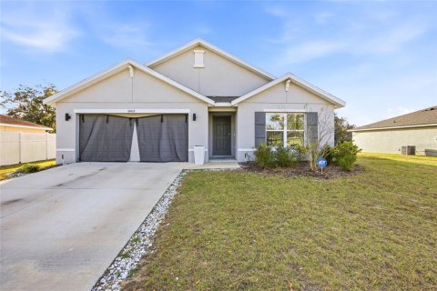 House in Ocala, Florida 4 bedrooms, 169.73 sq.m. № 2151237 - photo 2