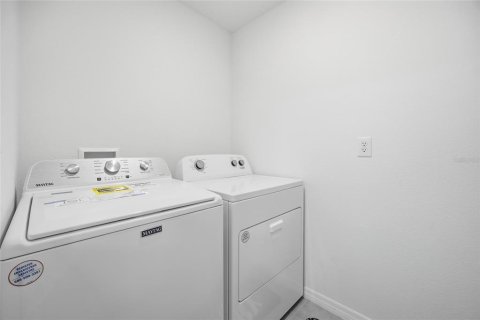 House in Ocala, Florida 4 bedrooms, 169.73 sq.m. № 2151237 - photo 26