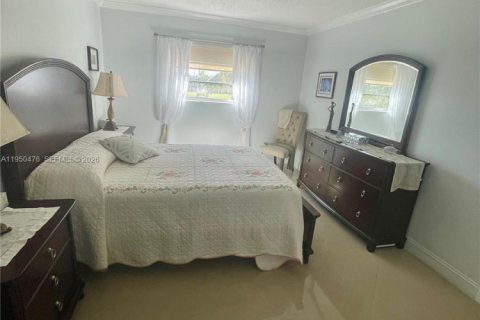 Condominio en venta en Lauderdale Lakes, Florida, 2 dormitorios, 96.99 m2 № 2005934 - foto 22