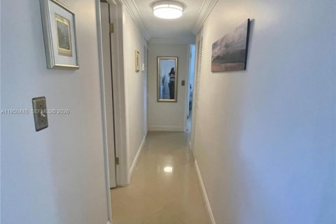 Condominio en venta en Lauderdale Lakes, Florida, 2 dormitorios, 96.99 m2 № 2005934 - foto 24