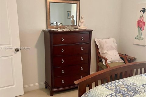 Condominio en venta en Lauderdale Lakes, Florida, 2 dormitorios, 96.99 m2 № 2005934 - foto 11