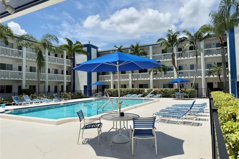 Copropriété à louer à Saint Petersburg, Floride: 2 chambres, 99.87 m2 № 2427162 - photo 29