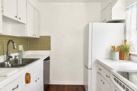 Copropriété à louer à Saint Petersburg, Floride: 2 chambres, 99.87 m2 № 2427162 - photo 7