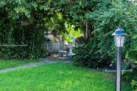 Immobilier commercial à vendre à Hollywood, Floride: 149.94 m2 № 2062468 - photo 21
