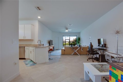 House in Bradenton, Florida 2 bedrooms, 145.3 sq.m. № 1885740 - photo 30