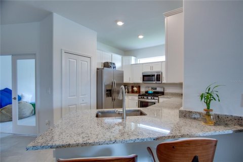 House in Bradenton, Florida 2 bedrooms, 145.3 sq.m. № 1885740 - photo 5