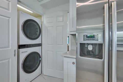 Copropriété à vendre à North Palm Beach, Floride: 2 chambres, 186.83 m2 № 2177527 - photo 25