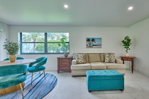 Copropriété à vendre à North Palm Beach, Floride: 2 chambres, 186.83 m2 № 2177527 - photo 11