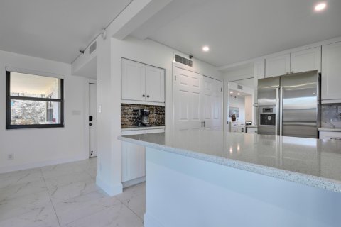 Copropriété à vendre à North Palm Beach, Floride: 2 chambres, 186.83 m2 № 2177527 - photo 16