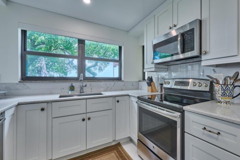 Copropriété à vendre à North Palm Beach, Floride: 2 chambres, 186.83 m2 № 2177527 - photo 21