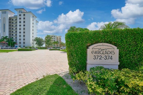 Copropriété à vendre à North Palm Beach, Floride: 2 chambres, 186.83 m2 № 2177527 - photo 2