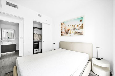 Hôtel, hôtellerie à vendre à Miami, Floride: 1 chambre, 51 m2 № 1857338 - photo 26