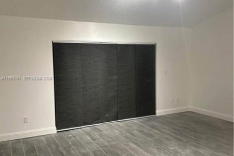 Casa en venta en Sunrise, Florida, 2 dormitorios, 86.86 m2 № 2007527 - foto 12