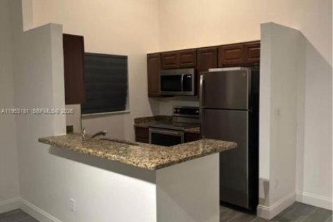 Casa en venta en Sunrise, Florida, 2 dormitorios, 86.86 m2 № 2007527 - foto 7