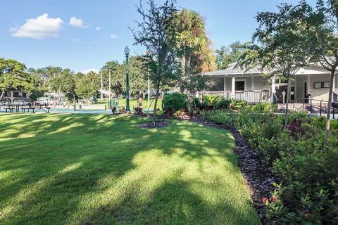 Adosado en venta en Mount Dora, Florida, 2 dormitorios, 100.98 m2 № 2094716 - foto 16