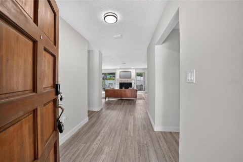 Townhouse in Ocala, Florida 2 bedrooms, 107.95 sq.m. № 2199401 - photo 4