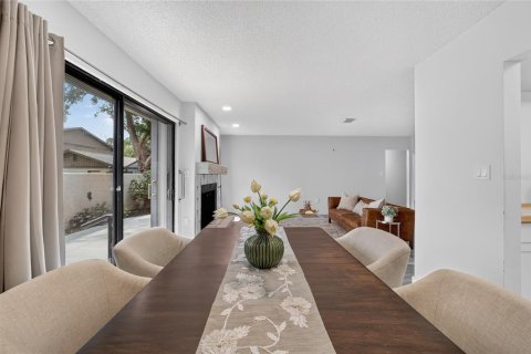Townhouse in Ocala, Florida 2 bedrooms, 107.95 sq.m. № 2199401 - photo 14