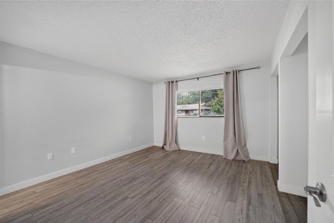 Townhouse in Ocala, Florida 2 bedrooms, 107.95 sq.m. № 2199401 - photo 25