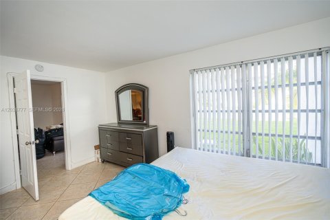 Copropriété à louer à Lauderhill, Floride: 2 chambres, 83.98 m2 № 2183596 - photo 11