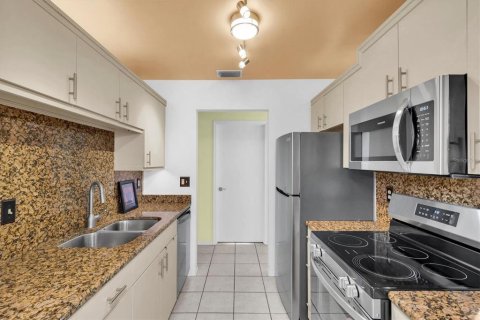 Condominio en venta en Bradenton, Florida, 3 dormitorios, 124.67 m2 № 1394173 - foto 11